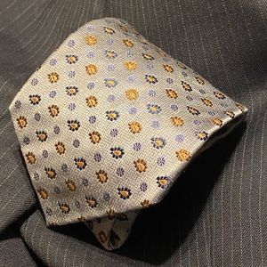Massimo Bizzocchi silk necktie. Non smoker. Usually ships same day.